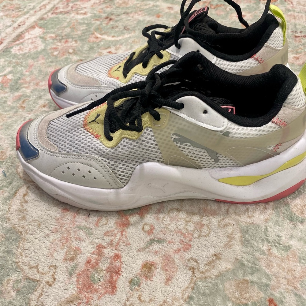 Puma sneakers size 9